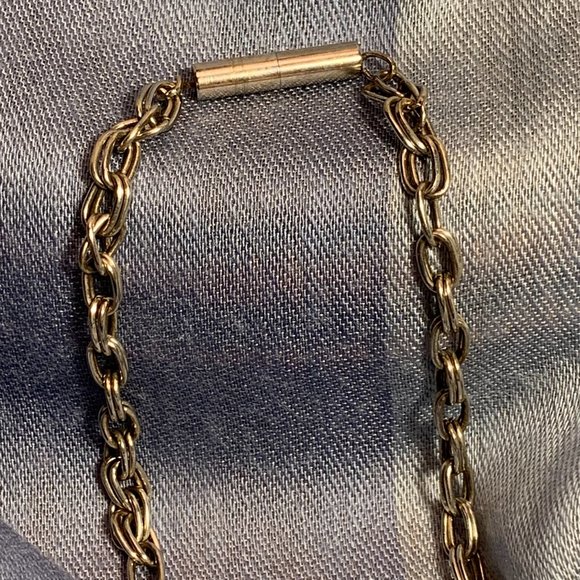 Black Pendant with 3-Dimensional Salmon Pink Floral Design Inside - Picture 5 of 10